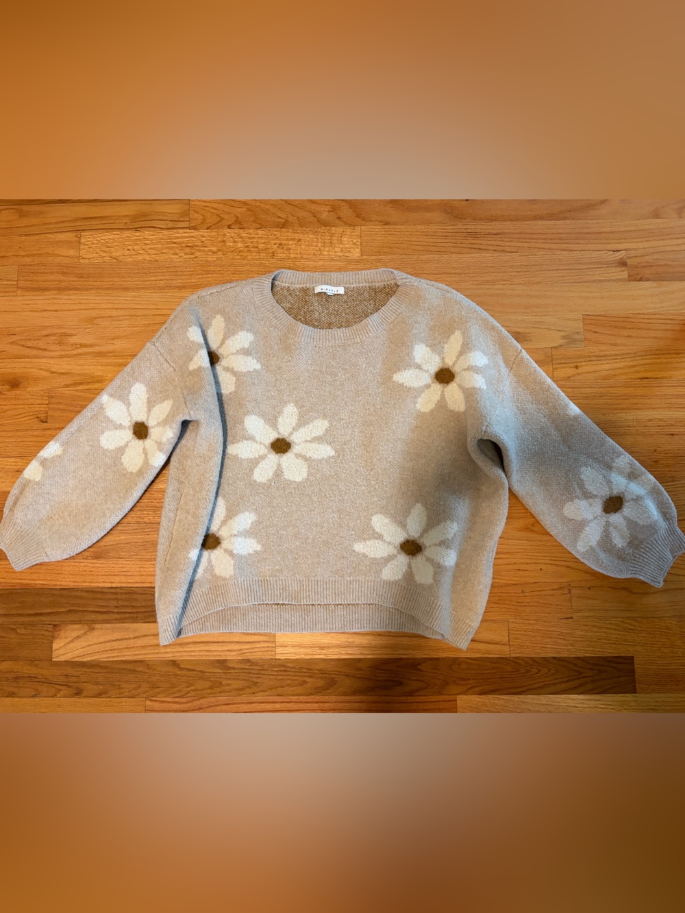 Daisy sweater size L